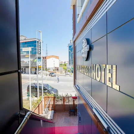 Hotel Acar Airport 4*